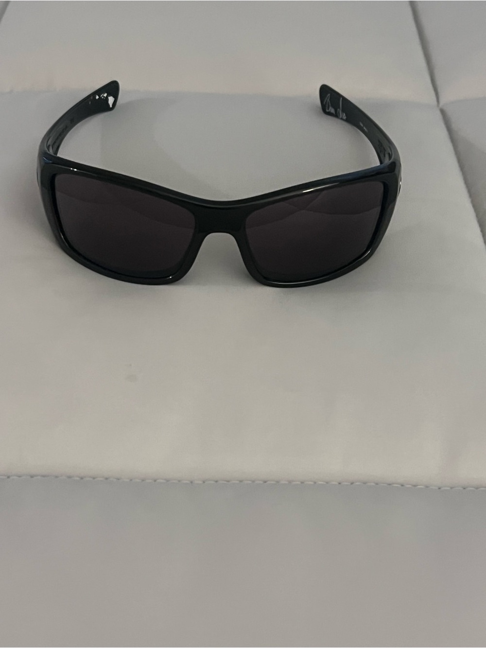 Classic Black Wrap Sunglasses